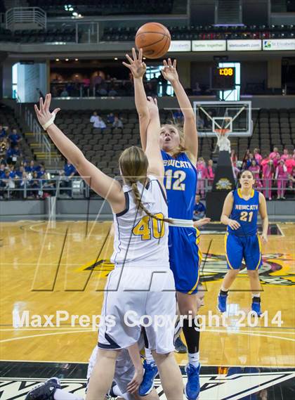 Thumbnail 3 in Newport Central Catholic vs Notre Dame Academy (KHSAA 9th Region Final) photogallery.
