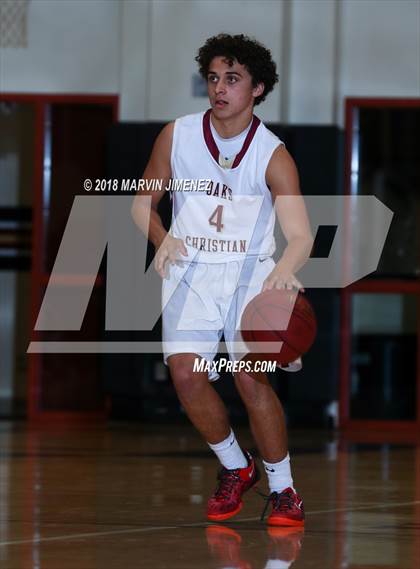 Thumbnail 2 in Oaks Christian vs Calabasas photogallery.