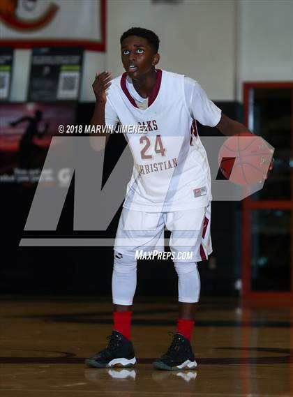 Thumbnail 3 in Oaks Christian vs Calabasas photogallery.