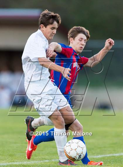 Thumbnail 3 in Bartlett vs. Collierville photogallery.