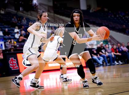 Thumbnail 3 in Knox Central vs South Laurel (13th Region Quarterfinal) photogallery.