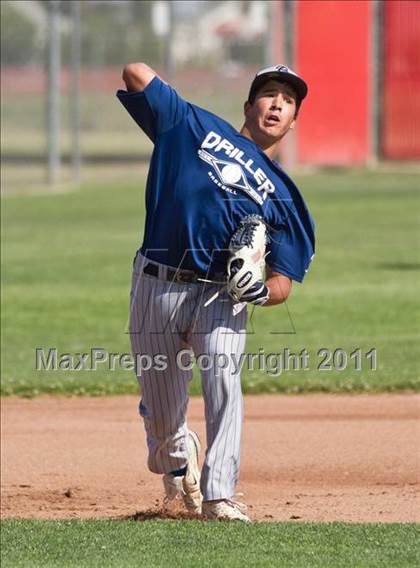 Thumbnail 1 in Bakersfield @ Centennial photogallery.