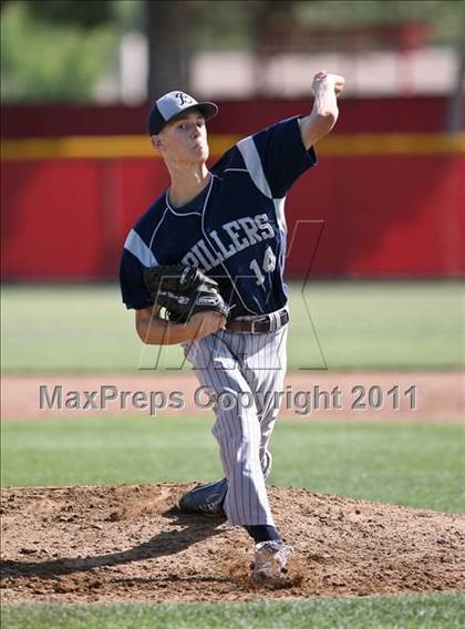 Thumbnail 2 in Bakersfield @ Centennial photogallery.