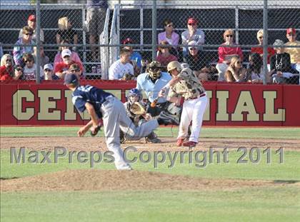 Thumbnail 1 in Bakersfield @ Centennial photogallery.