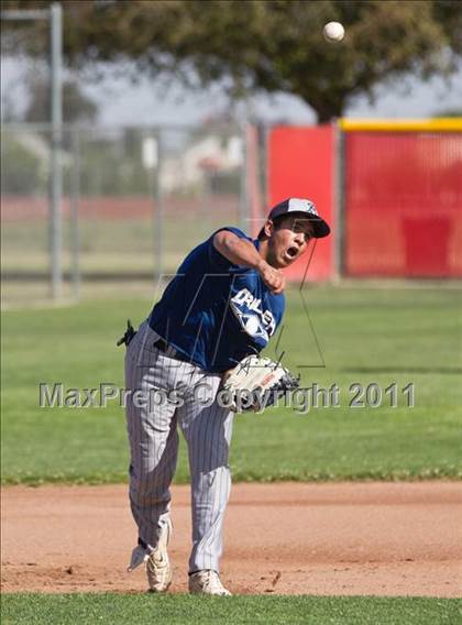 Thumbnail 2 in Bakersfield @ Centennial photogallery.