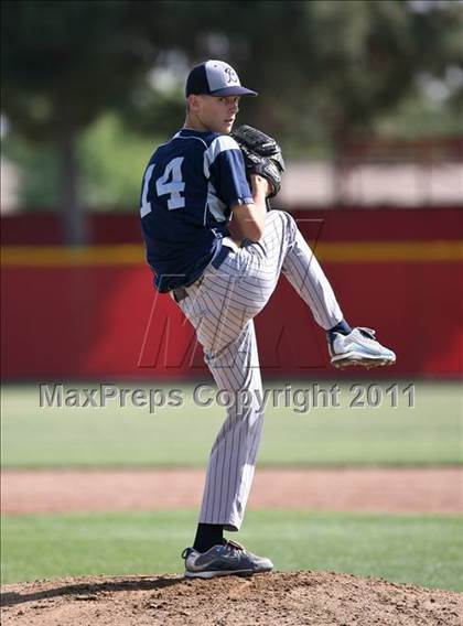 Thumbnail 1 in Bakersfield @ Centennial photogallery.