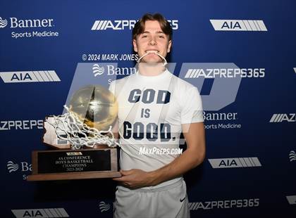Thumbnail 2 in Deer Valley vs. Sahuaro (AIA 4A Final - Awards) photogallery.