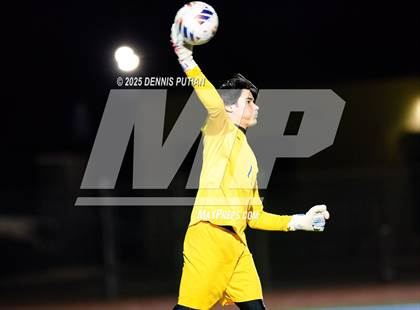 Thumbnail 2 in Los Gatos @ Santa Clara (CIF CCS D3 Semifinals) photogallery.