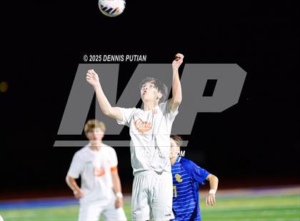 Thumbnail 3 in Los Gatos @ Santa Clara (CIF CCS D3 Semifinals) photogallery.