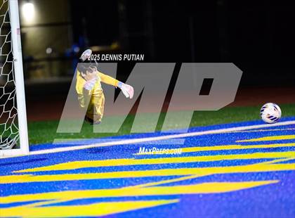 Thumbnail 3 in Los Gatos @ Santa Clara (CIF CCS D3 Semifinals) photogallery.