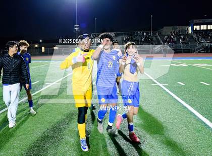 Thumbnail 1 in Los Gatos @ Santa Clara (CIF CCS D3 Semifinals) photogallery.