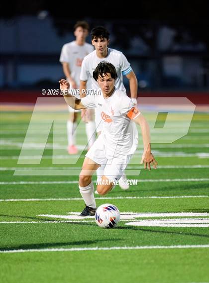 Thumbnail 1 in Los Gatos @ Santa Clara (CIF CCS D3 Semifinals) photogallery.