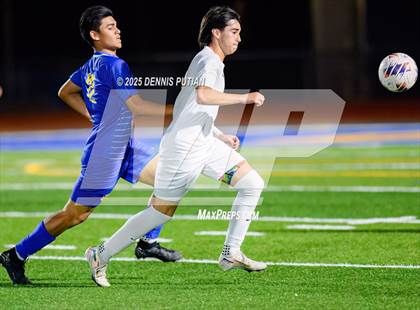 Thumbnail 1 in Los Gatos @ Santa Clara (CIF CCS D3 Semifinals) photogallery.