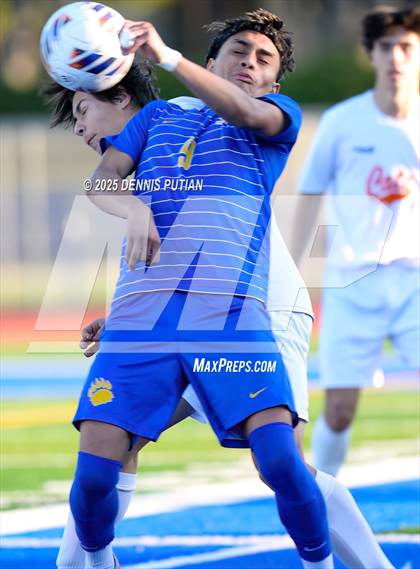 Thumbnail 1 in Los Gatos @ Santa Clara (CIF CCS D3 Semifinals) photogallery.