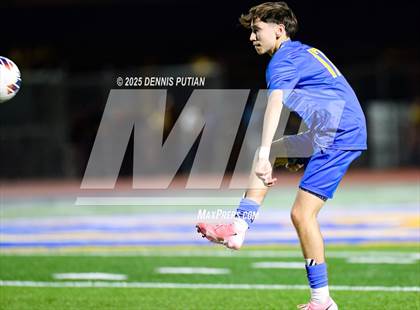 Thumbnail 3 in Los Gatos @ Santa Clara (CIF CCS D3 Semifinals) photogallery.