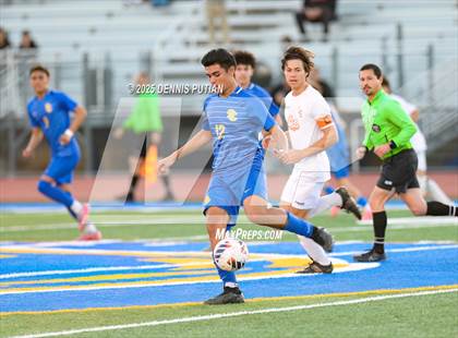 Thumbnail 1 in Los Gatos @ Santa Clara (CIF CCS D3 Semifinals) photogallery.