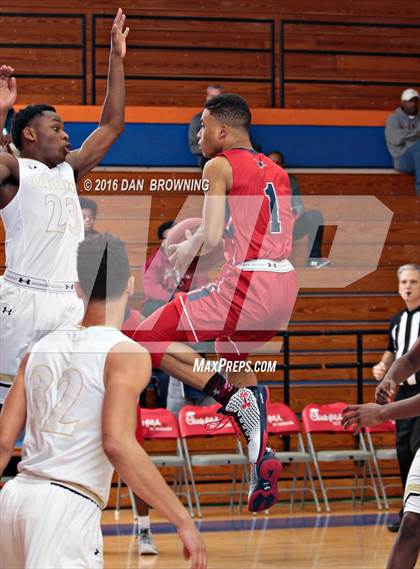 Thumbnail 2 in Providence Day vs. John Carroll (Chick-Fil-A Classic) photogallery.