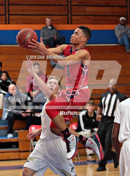 Thumbnail 2 in Providence Day vs. John Carroll (Chick-Fil-A Classic) photogallery.