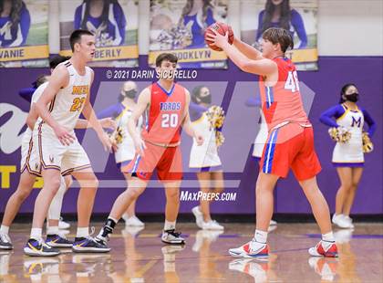 Thumbnail 2 in Mountain View vs Mesa (AIA 6A Round 1 Playoff) photogallery.
