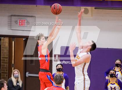 Thumbnail 2 in Mountain View vs Mesa (AIA 6A Round 1 Playoff) photogallery.
