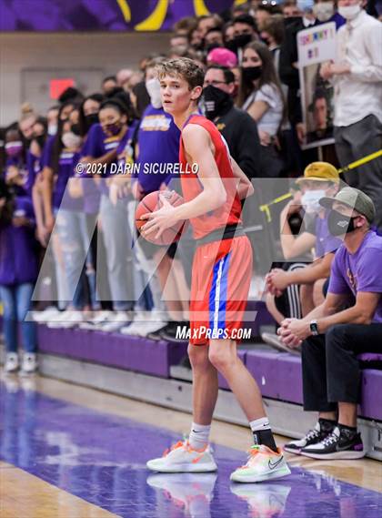 Thumbnail 1 in Mountain View vs Mesa (AIA 6A Round 1 Playoff) photogallery.