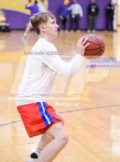 Thumbnail 2 in Mountain View vs Mesa (AIA 6A Round 1 Playoff) photogallery.