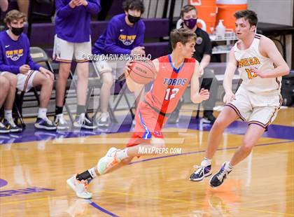 Thumbnail 3 in Mountain View vs Mesa (AIA 6A Round 1 Playoff) photogallery.