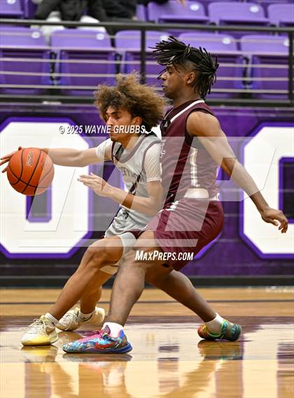 Thumbnail 1 in Jefferson @ Atlanta (UIL 3A DI Bi-District Playoff) photogallery.