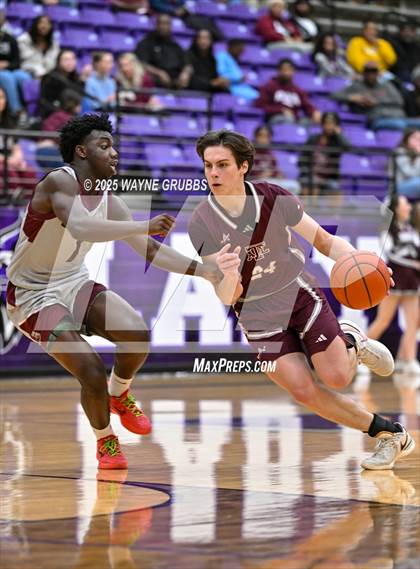 Thumbnail 3 in Jefferson @ Atlanta (UIL 3A DI Bi-District Playoff) photogallery.