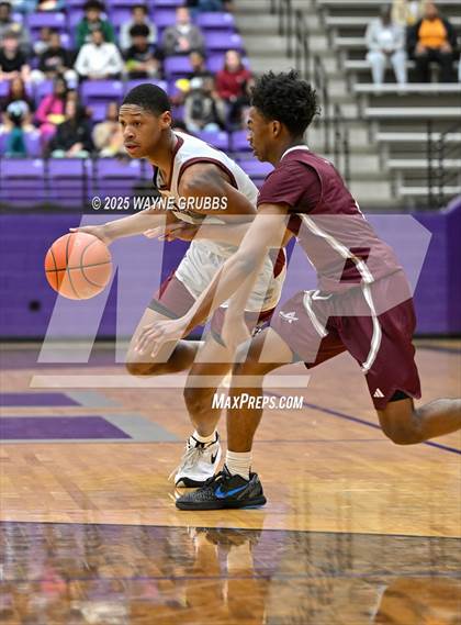 Thumbnail 3 in Jefferson @ Atlanta (UIL 3A DI Bi-District Playoff) photogallery.