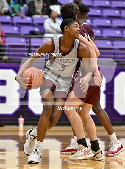 Thumbnail 2 in Jefferson @ Atlanta (UIL 3A DI Bi-District Playoff) photogallery.