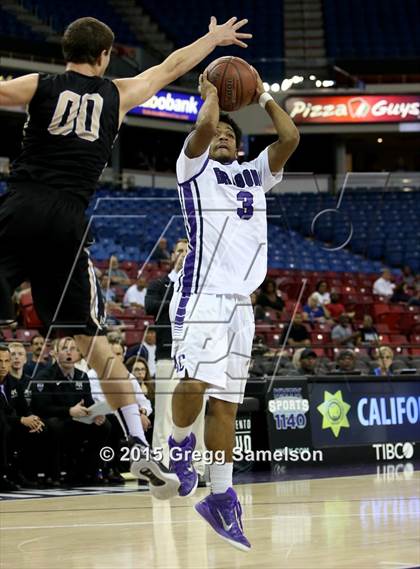 Thumbnail 3 in Sacramento vs Archbishop Mitty (CIF NorCal Regional D2 Final) photogallery.