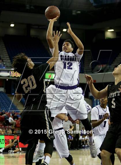 Thumbnail 1 in Sacramento vs Archbishop Mitty (CIF NorCal Regional D2 Final) photogallery.
