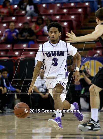 Thumbnail 2 in Sacramento vs Archbishop Mitty (CIF NorCal Regional D2 Final) photogallery.