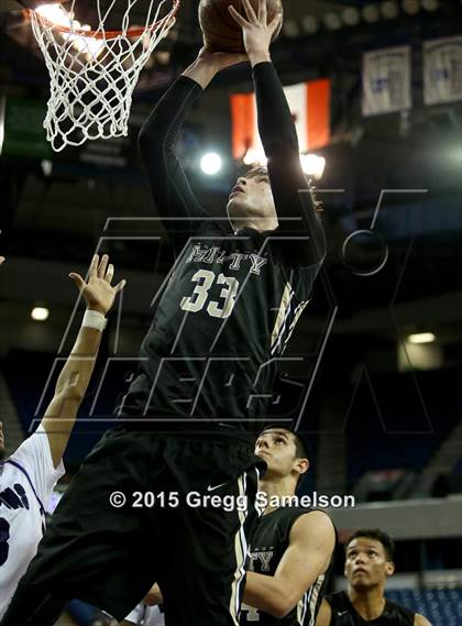 Thumbnail 2 in Sacramento vs Archbishop Mitty (CIF NorCal Regional D2 Final) photogallery.
