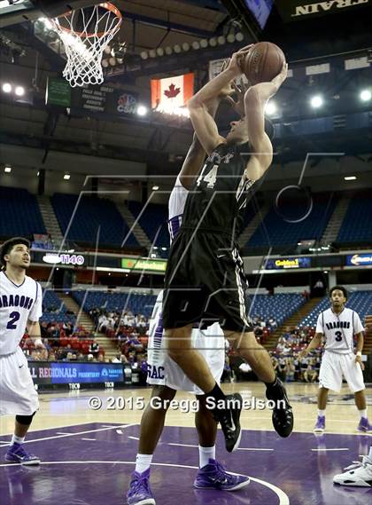 Thumbnail 3 in Sacramento vs Archbishop Mitty (CIF NorCal Regional D2 Final) photogallery.