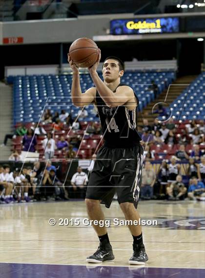 Thumbnail 3 in Sacramento vs Archbishop Mitty (CIF NorCal Regional D2 Final) photogallery.