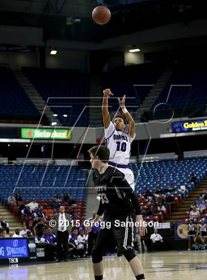 Thumbnail 1 in Sacramento vs Archbishop Mitty (CIF NorCal Regional D2 Final) photogallery.