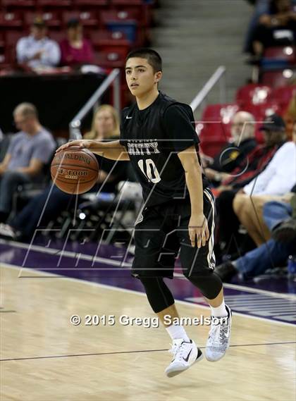 Thumbnail 3 in Sacramento vs Archbishop Mitty (CIF NorCal Regional D2 Final) photogallery.