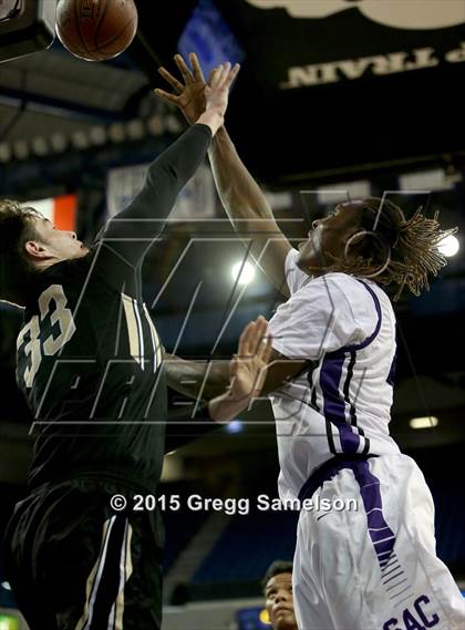 Thumbnail 3 in Sacramento vs Archbishop Mitty (CIF NorCal Regional D2 Final) photogallery.