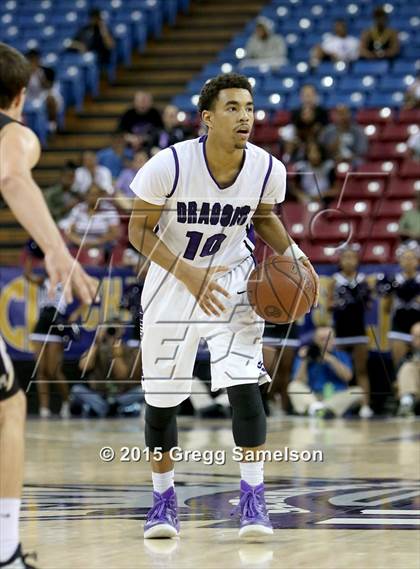 Thumbnail 3 in Sacramento vs Archbishop Mitty (CIF NorCal Regional D2 Final) photogallery.