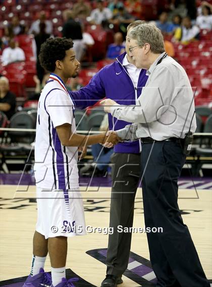Thumbnail 2 in Sacramento vs Archbishop Mitty (CIF NorCal Regional D2 Final) photogallery.