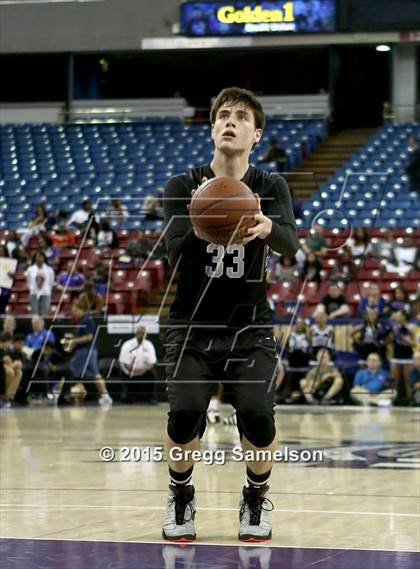 Thumbnail 1 in Sacramento vs Archbishop Mitty (CIF NorCal Regional D2 Final) photogallery.