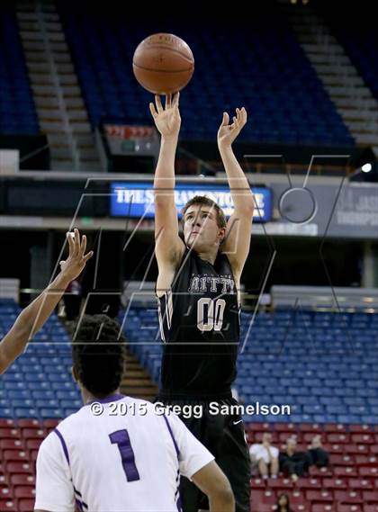 Thumbnail 1 in Sacramento vs Archbishop Mitty (CIF NorCal Regional D2 Final) photogallery.