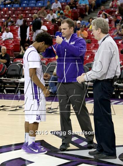 Thumbnail 1 in Sacramento vs Archbishop Mitty (CIF NorCal Regional D2 Final) photogallery.