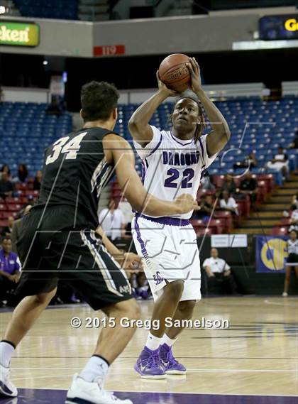 Thumbnail 3 in Sacramento vs Archbishop Mitty (CIF NorCal Regional D2 Final) photogallery.