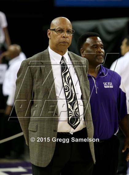 Thumbnail 1 in Sacramento vs Archbishop Mitty (CIF NorCal Regional D2 Final) photogallery.