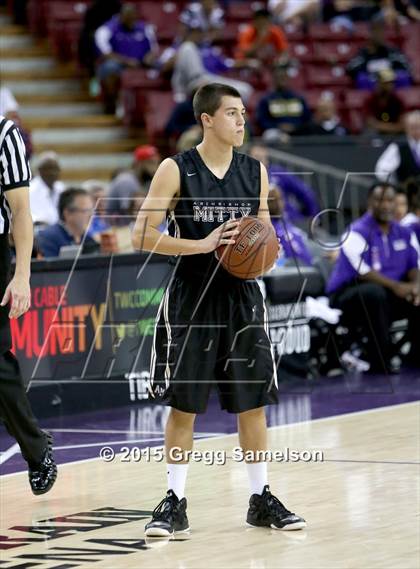 Thumbnail 2 in Sacramento vs Archbishop Mitty (CIF NorCal Regional D2 Final) photogallery.