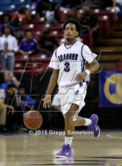 Thumbnail 3 in Sacramento vs Archbishop Mitty (CIF NorCal Regional D2 Final) photogallery.