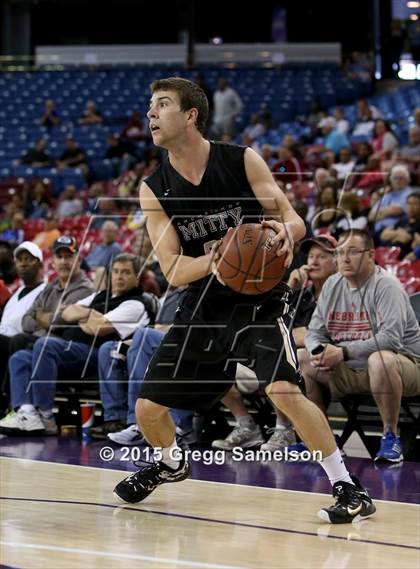 Thumbnail 3 in Sacramento vs Archbishop Mitty (CIF NorCal Regional D2 Final) photogallery.